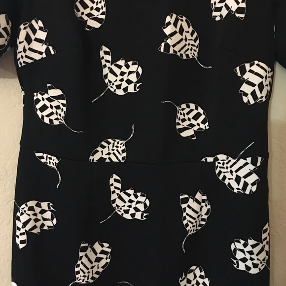 NWOT Tulip Vince Camuto Dress - Picture 6 of 8